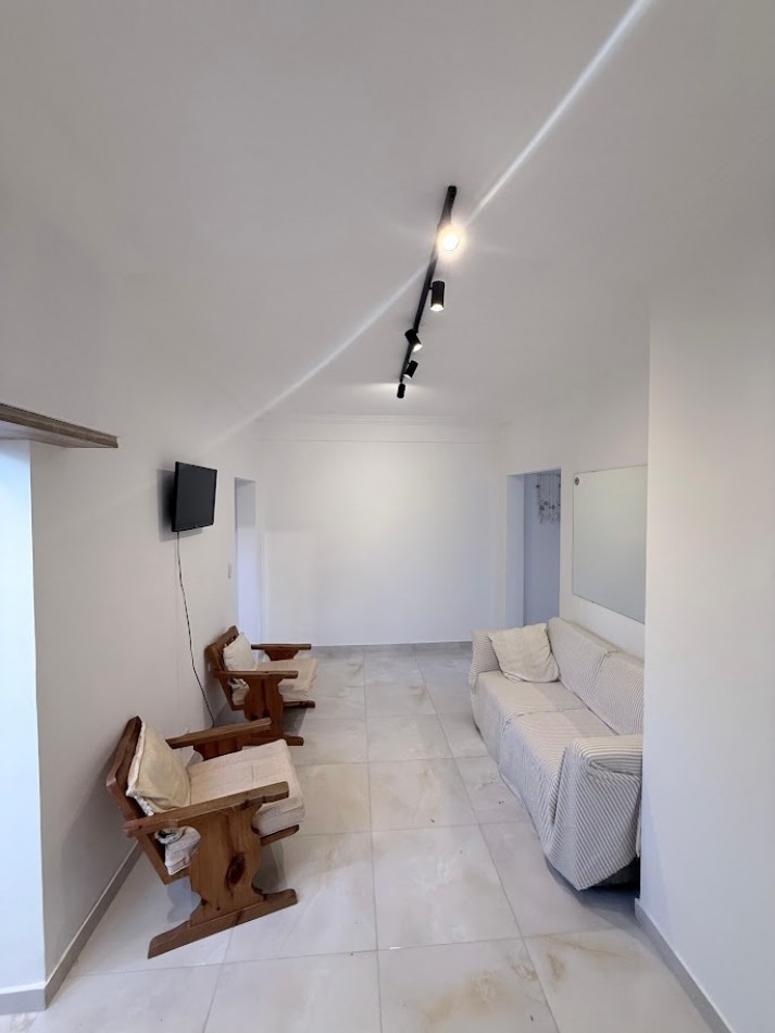 VENTA DEPARTAMENTO DE DOS AMBIENTES CON ESPACIO PARA COCHERA UBICACION SANTA FE 2884