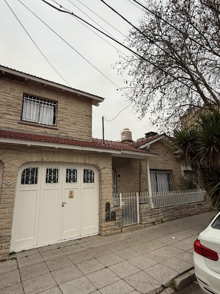 CASA PH CUATRO AMBIENTES CON COCHERA ZONA NUEVA POMPEYA 