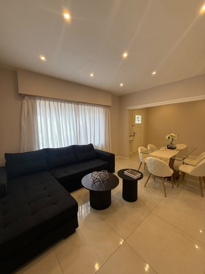 CASA PH CUATRO AMBIENTES CON COCHERA ZONA NUEVA POMPEYA 