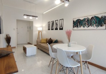 Venta Departamento 2 amb reciclado con muebles zona centro 