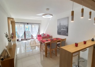 3 AMBIENTES RECICLADO A LA CALLE CON BALCON SALIENTE 